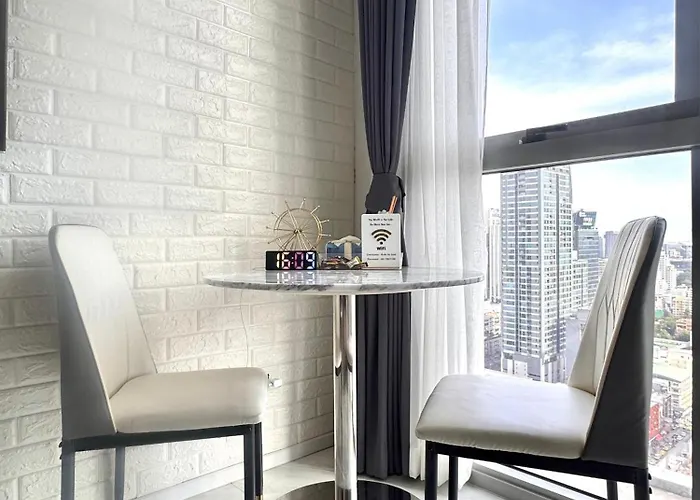 Luxury Highrise Stunning View Bts Nana